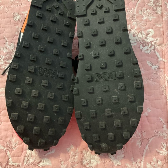 Nike Women's Sneakers - Pink, Orange, Black, White size 7 - Picture 5 of 5